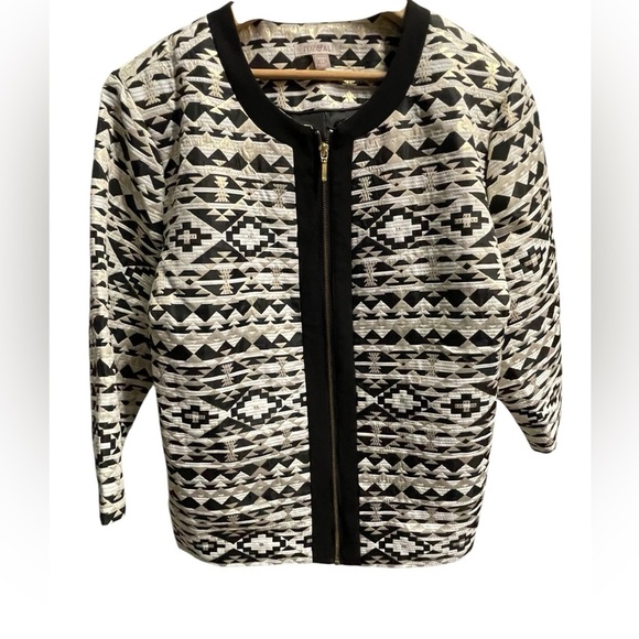 🖤🤍GORGEOUS Roz & Ali Black, Gold and Cream Geometric zip front jacket size 2X. - Picture 1 of 8